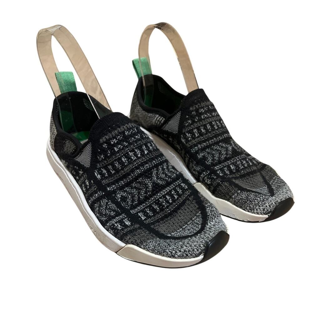 Sanuk Chiba Quest Knit Slip On Shoes Black/Grey/White Men’s 5 Womens 6